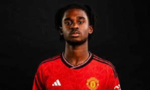 Read more about the article S/Leonean Becomes Man U Player