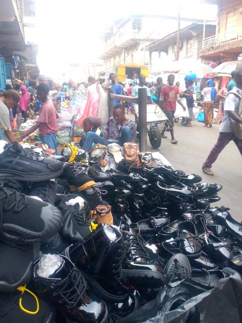 Read more about the article Transport Ministry – No parking, no access for vehicles and push carts at Sani Abacha Street    