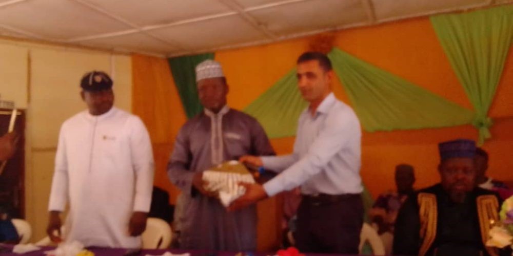 Read more about the article Ramadan Gesture: Airport Supports Kaffu Bullom Stakeholders