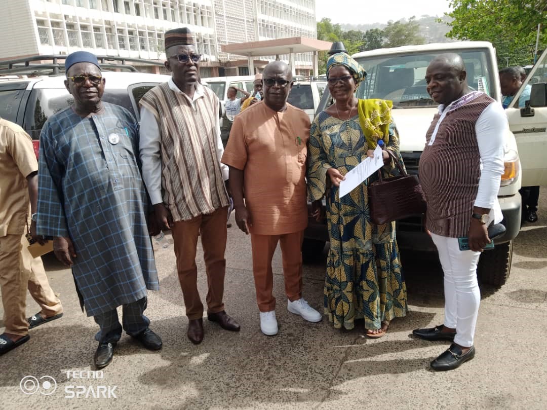 Read more about the article Minister of Local Government distributes 45 brand new Government procured vehicles to Paramount Chiefs