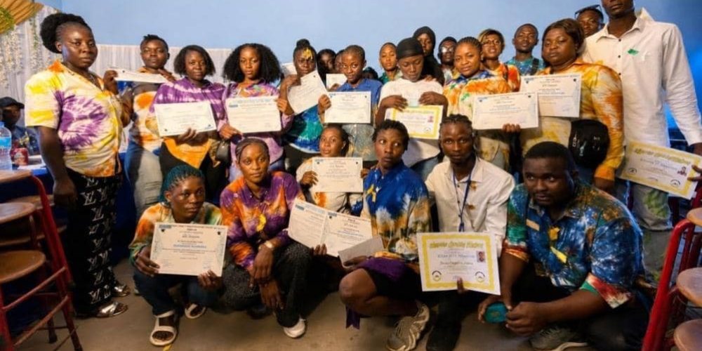 44 Young People from Kroo Bay Slum Trained in Vocational Skills