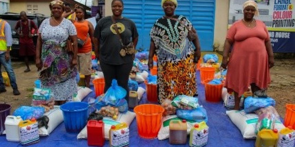 Caritas Freetown & Manos Unidas Deliver Emergency Relief to Fire Victims in