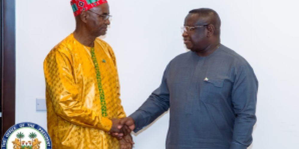 Dep Energy Minister 2 Dr Abdul Rahim Jalloh takes oath of office