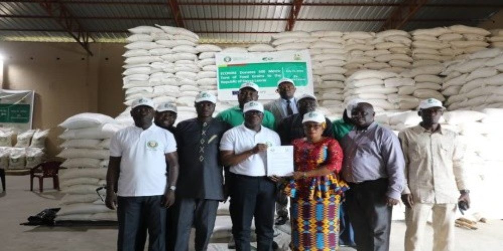 ECOWAS Donates 500 Tons of Food Grains to Sierra Leone