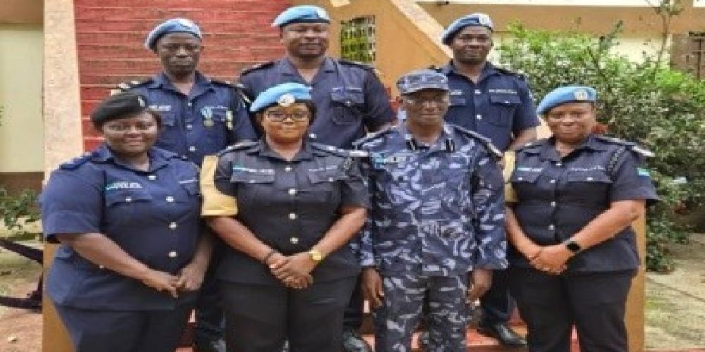 SLP Welcomes Returning Peacekeepers